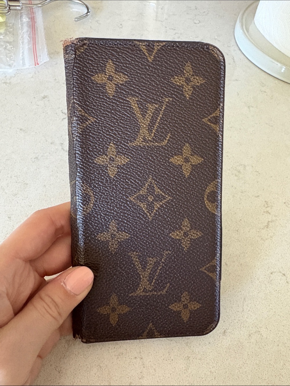 Louis Vuitton Monogram Canvas Folio Phone Case in Brown/Tan